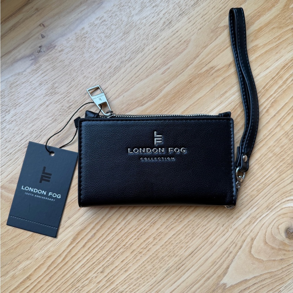 NWT London Fog Black Bifold Wristlet